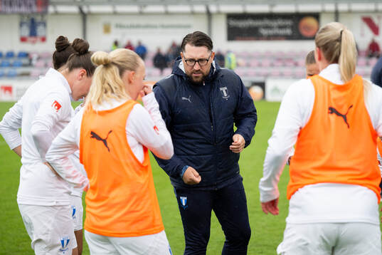 Malmö FFs assisterande tränare Rikard Östergren