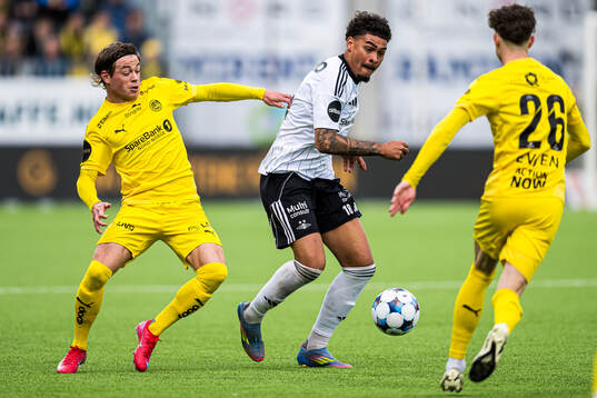 Patrick Berg of Bodø/Glimt and Noah Jean Holm of Rosenborg