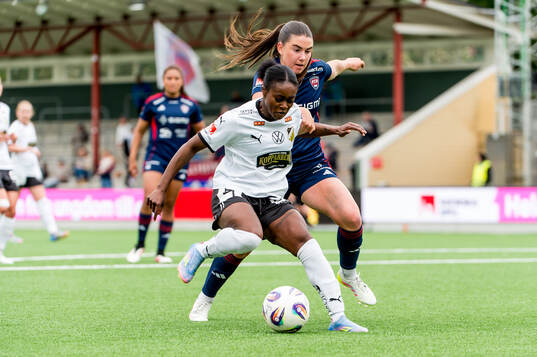 Häckens Monica Jusu Bah och Rosengårds Emilia Pelgander