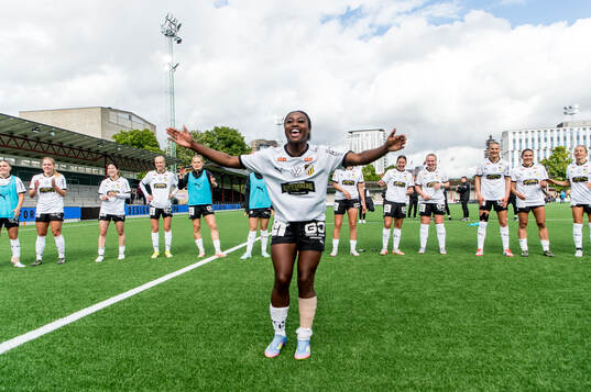 Bläddra bland fler bilder av Fotboll, Damallsvenskan, Rosengård - Häcken