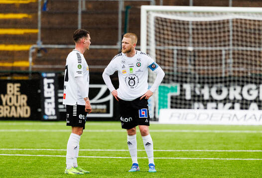 Örebros Samuel Kroon och Karl Holmberg deppar