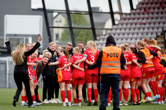 KIF Örebros Emilia Jägestedt Widstrand och KIF Örebros