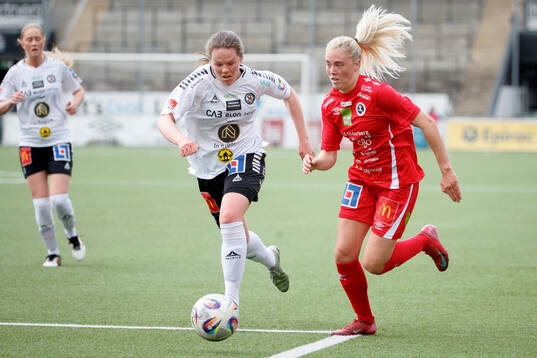 Örebro SKs Ida Ahlbom och KIF Örebros Ida Björnberg