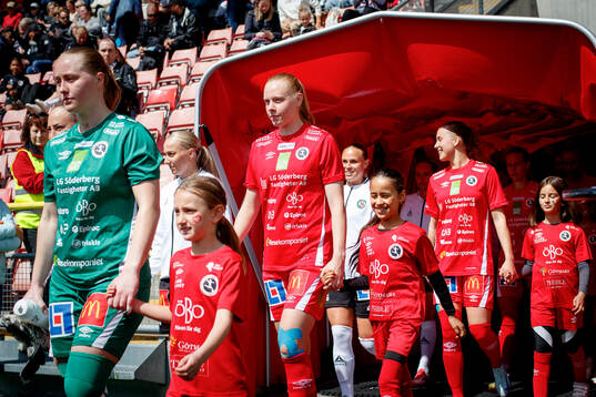 KIF Örebros Olivia Okara