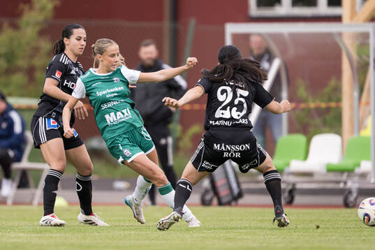 IFK Norrköpings Vesna Milivojevic och Alingsås Isabella