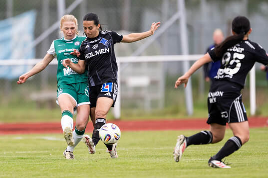 Alingsås Moa Jarl och IFK Norrköpings Vesna Milivojevic