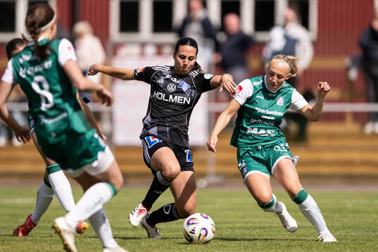 IFK Norrköpings målvakt Sofia Hjern och Alingsås Saga