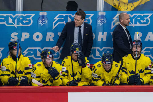 Head coach Sam Hallam and assistant coach Anders Sörensen