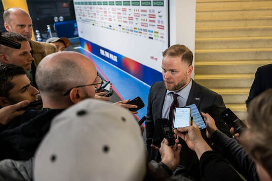 Head coach Ryan Warsofsky of USA in mixed zone