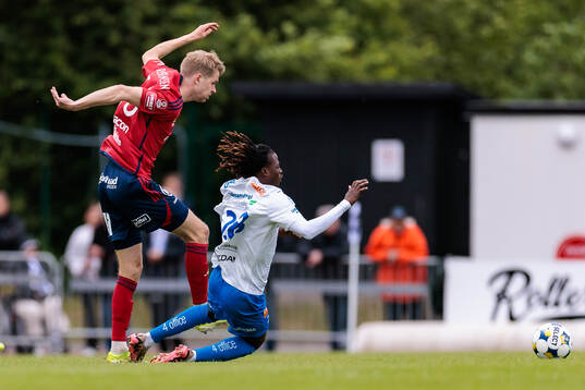 Östers Magnus Christensen och Värnamos Frank Junior Agyei