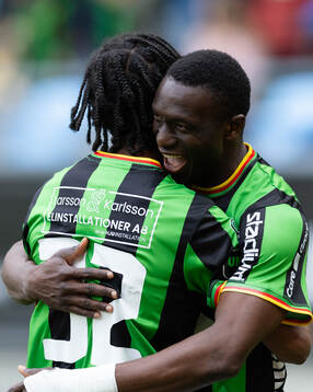GAIS Ibrahim Diabate jublar ihop med Harun Ibrahim