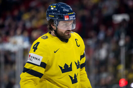 Rasmus Andersson of Sweden looks dejected