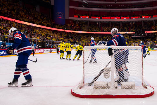 Elias Lindholm of Sweden celebrate with teammates
