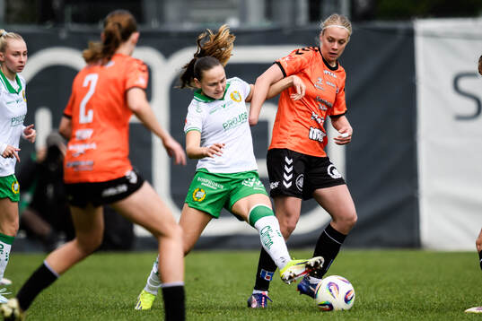 Hammarbys Vilde Hasund och Kristianstads Katla Tryggvadottir