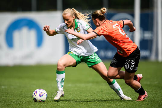 Hammarbys Smilla Holmberg och Kristianstads Viktoria Persson