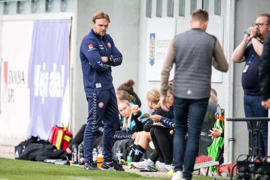 Kristianstads DFFs tränare Daniel Angergård