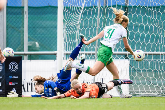 Kristianstads Katla Tryggvadottir gör 2-0 på Hammarbys