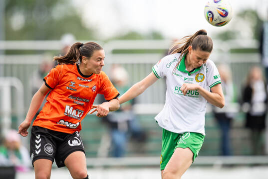 Kristianstads DFFs Alice Nilsson och Hammarbys Bella