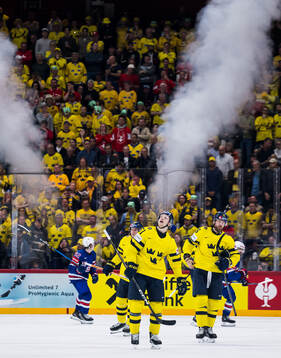 Emil Heineman of Sweden looks dejected