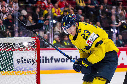 Lucas Raymond of Sweden breaks his stick