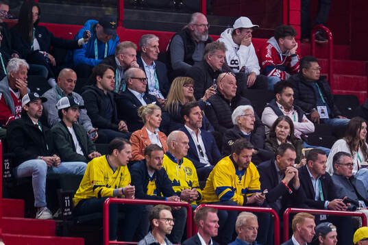 Former goaltender Henrik Lundqvist with wife Therese