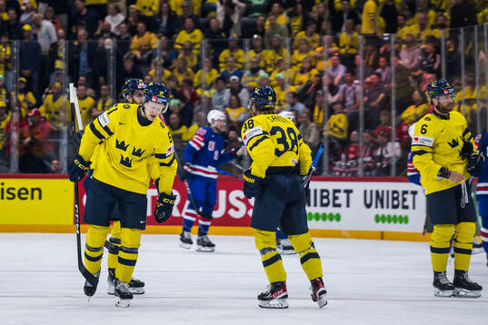 Emil Heineman of Sweden looks dejected