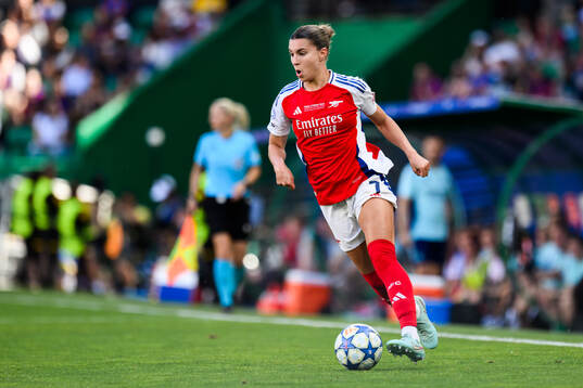 Steph Catley of Arsenal