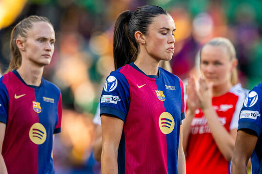 Caroline Graham Hansen of Barcelona, Ingrid Syrstad Engen