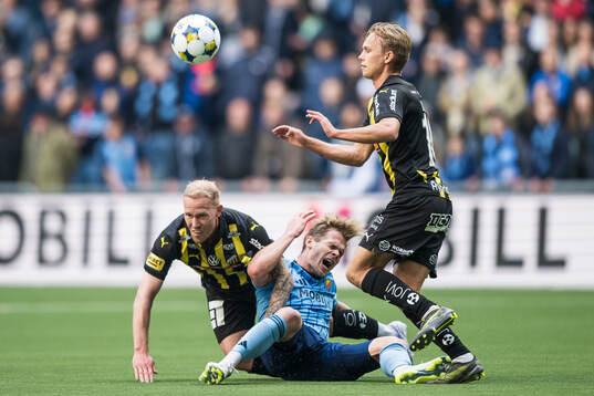 Häckens Mikkel Rygaard Jensen och Pontus Dahbo mot