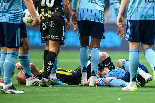 Häckens Mikkel Rygaard Jensen och Djurgårdens Hampus