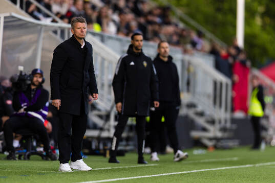 AIKs tränare Mikkjal Thomassen