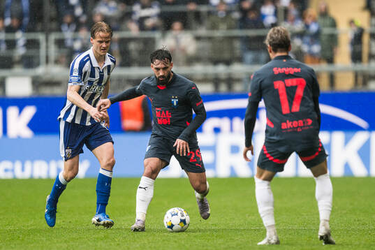 IFK Göteborgs August Erlingmark och Malmö FFs Sead