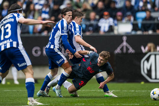 IFK Göteborgs Kolbeinn Thordarson och Malmö FFs Hugo Bolin