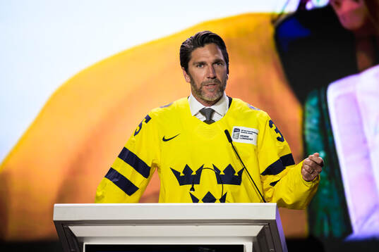 Henrik Lundqvist of Sweden