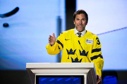 Henrik Lundqvist of Sweden