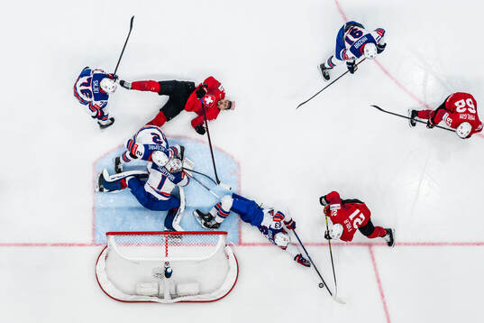 Nino Niederreiter, Kevin Fiala and Denis Malgin of