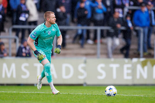Halmstads målvakt Tim Erlandsson