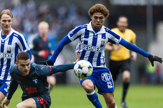 Malmö FFs Gabriel Busanello och IFK Göteborgs Thomas