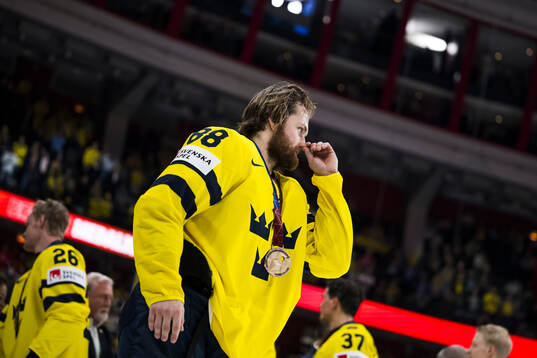 William Nylander of Sweden with his bronze medal