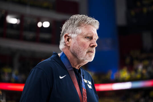 Equipment manager Johan Kellerstam of Sweden