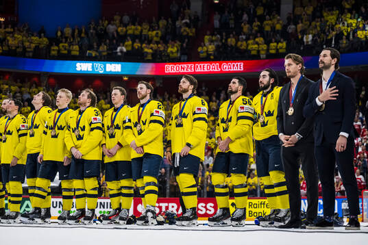 Rasmus Sandin, Lucas Raymond, Elias Lindholm, Adam Larsson,