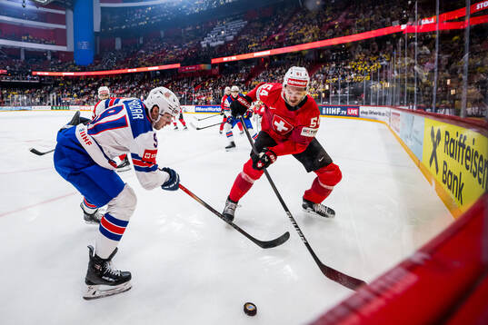 Frank Nazar of USA and Christian Marti of Switzerland