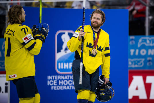 William Nylander of Sweden with his bronze medal
