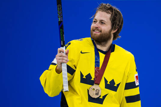 William Nylander of Sweden with the bronze medal