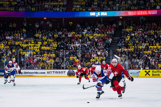 Frank Nazar of USA and Michael Fora of Switzerland