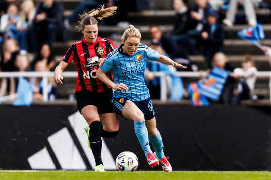 Bläddra bland fler bilder av Fotboll, Damallsvenskan, Djurgården - Brommapojkarna