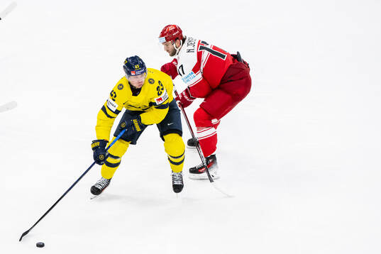 Lucas Raymond of Sweden and Nicklas Jensen of Denmark
