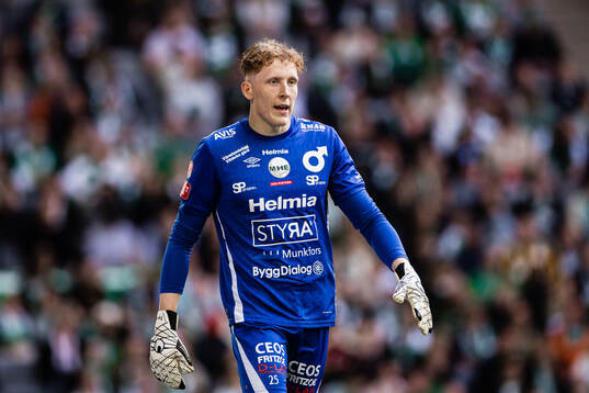 Degerfors målvakt Rasmus Forsell