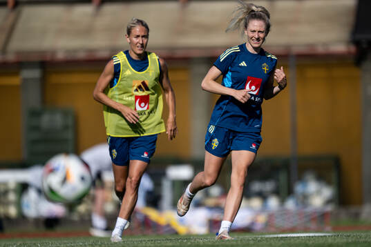 Emma Kullberg and Rebecka Blomqvist of the Swedish