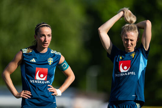 Kosovare Asllani and Rebecka Blomqvist of the Swedish